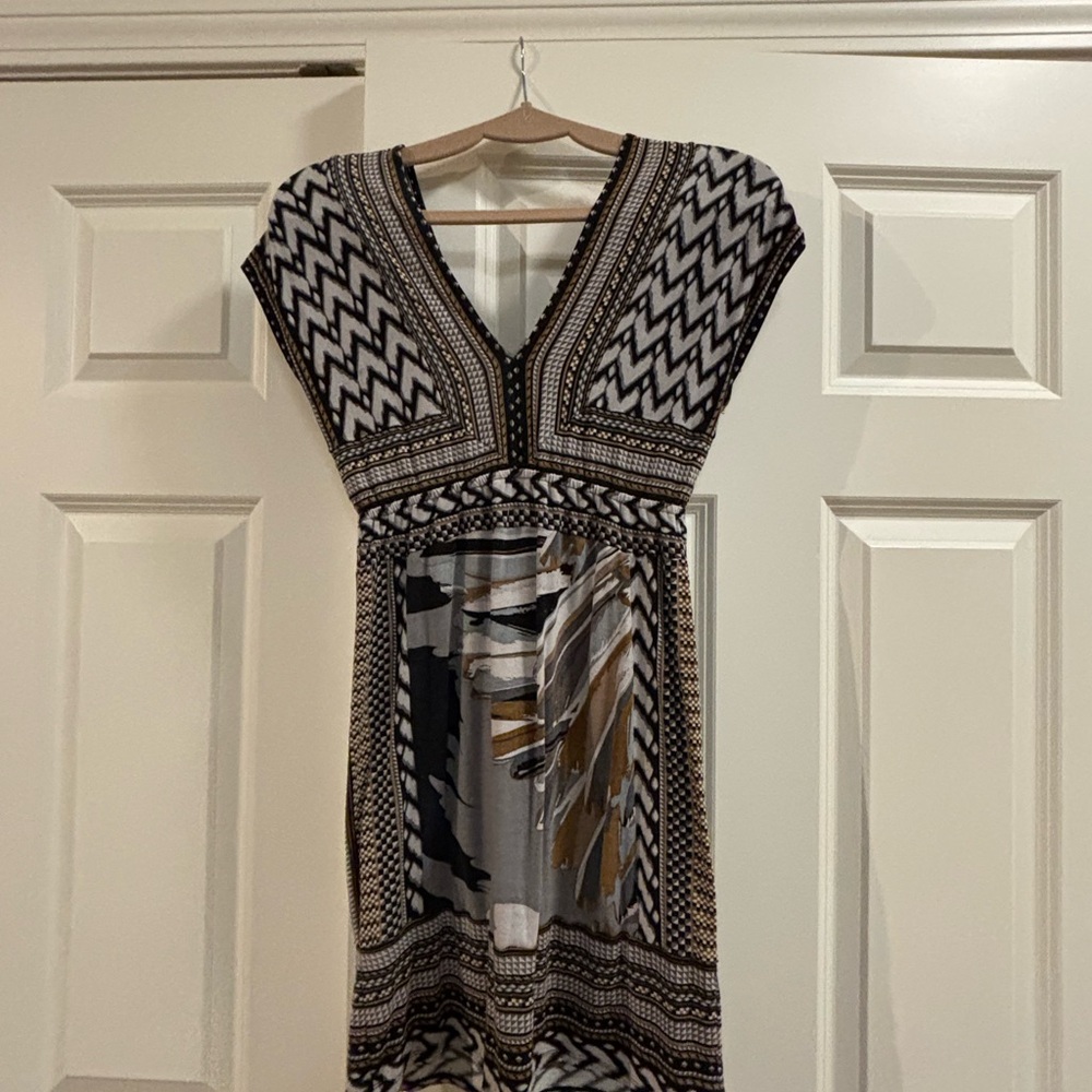 1 hr sale  Dress/beach coverup like New condition  Xs multicolor-flawless